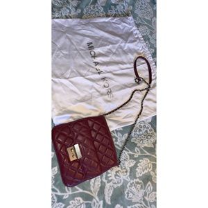 Michael Kors purse